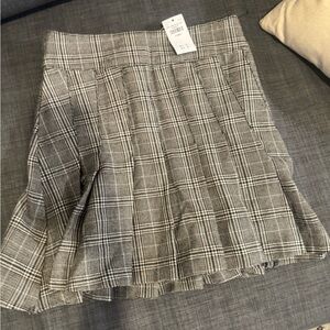 Abercrombie & Fitch Black and White Plaid Mini Skirt